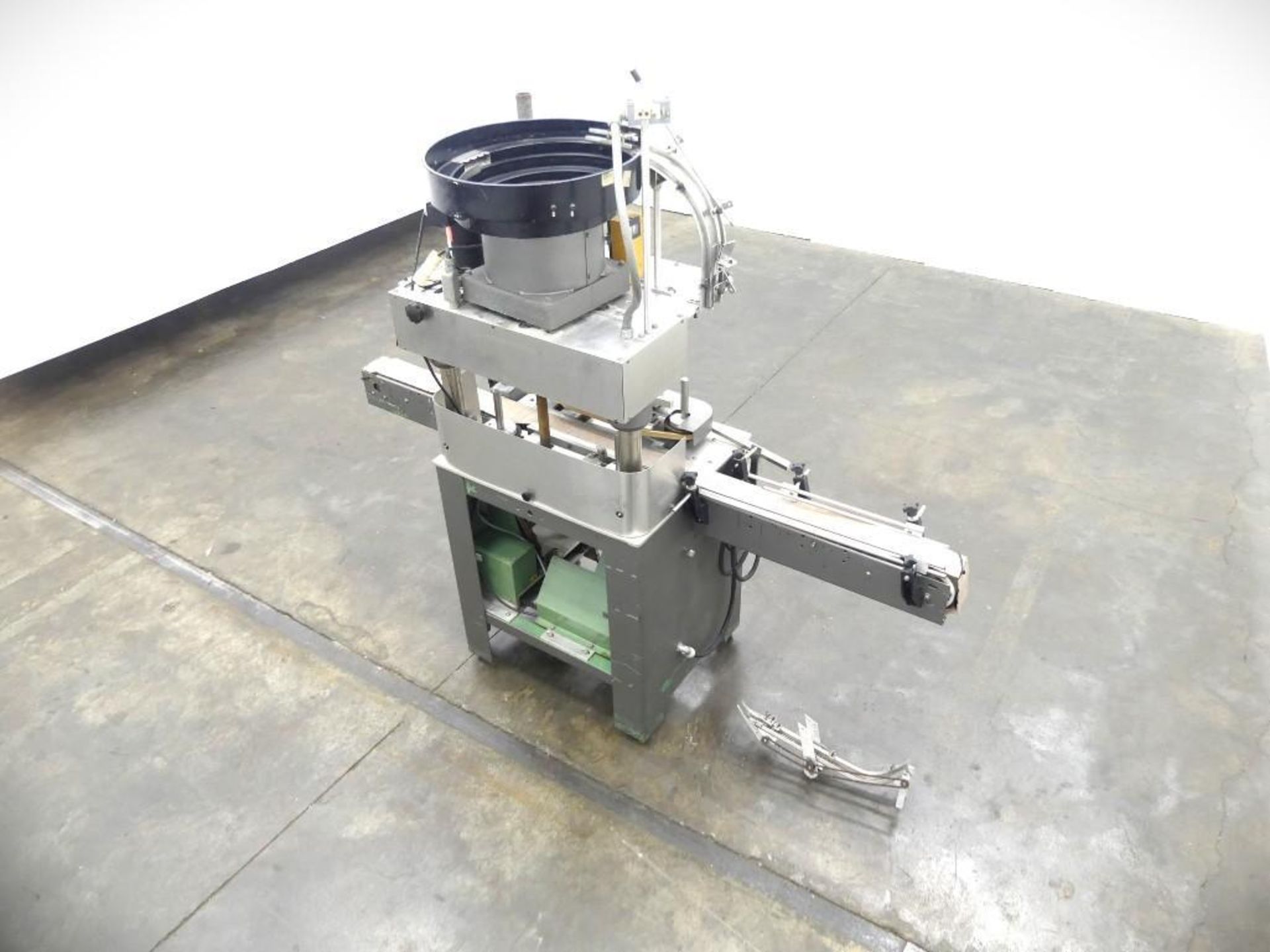 Kaps-All Model D 4 Spindle Capper - Image 5 of 25