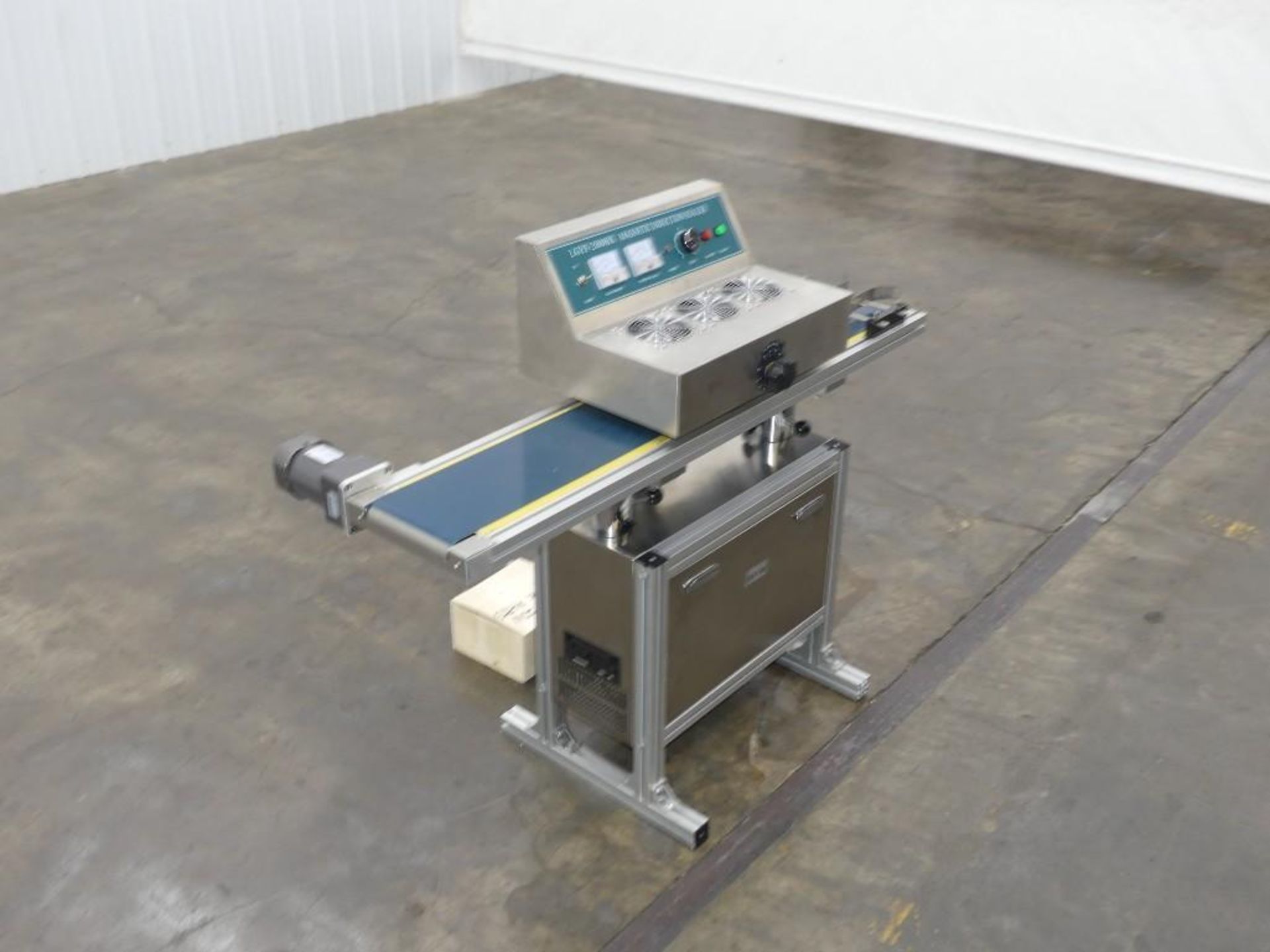 2021 LGYF-2000BX Stainless Steel Continuous Electromagnetic Induction Sealer - Image 2 of 17