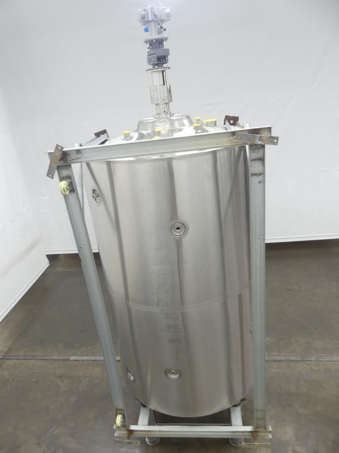 400 Gallon Stainless Steel Tank - Image 3 of 10