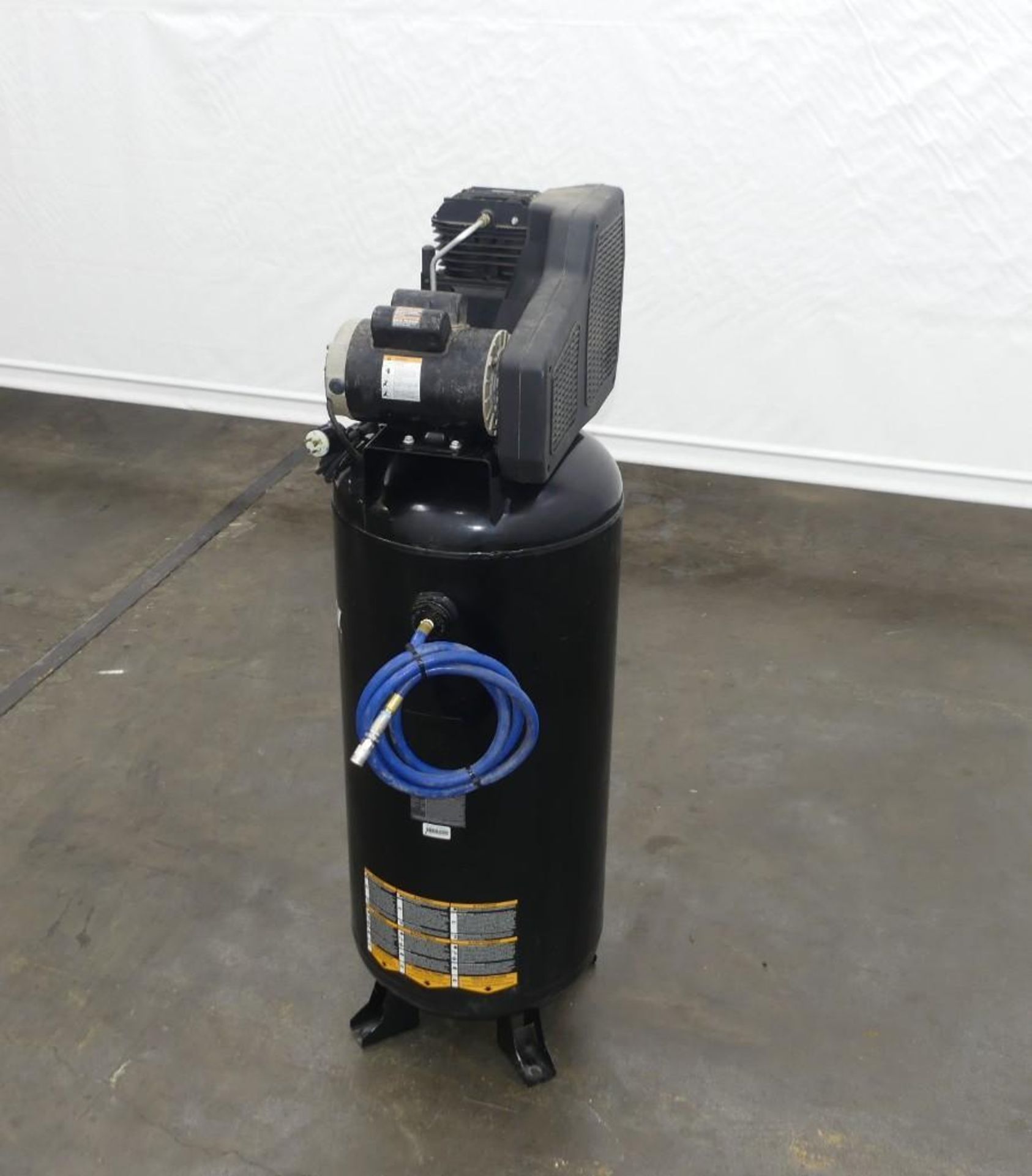 Husky 60 Gallon Air Compressor - Image 3 of 14