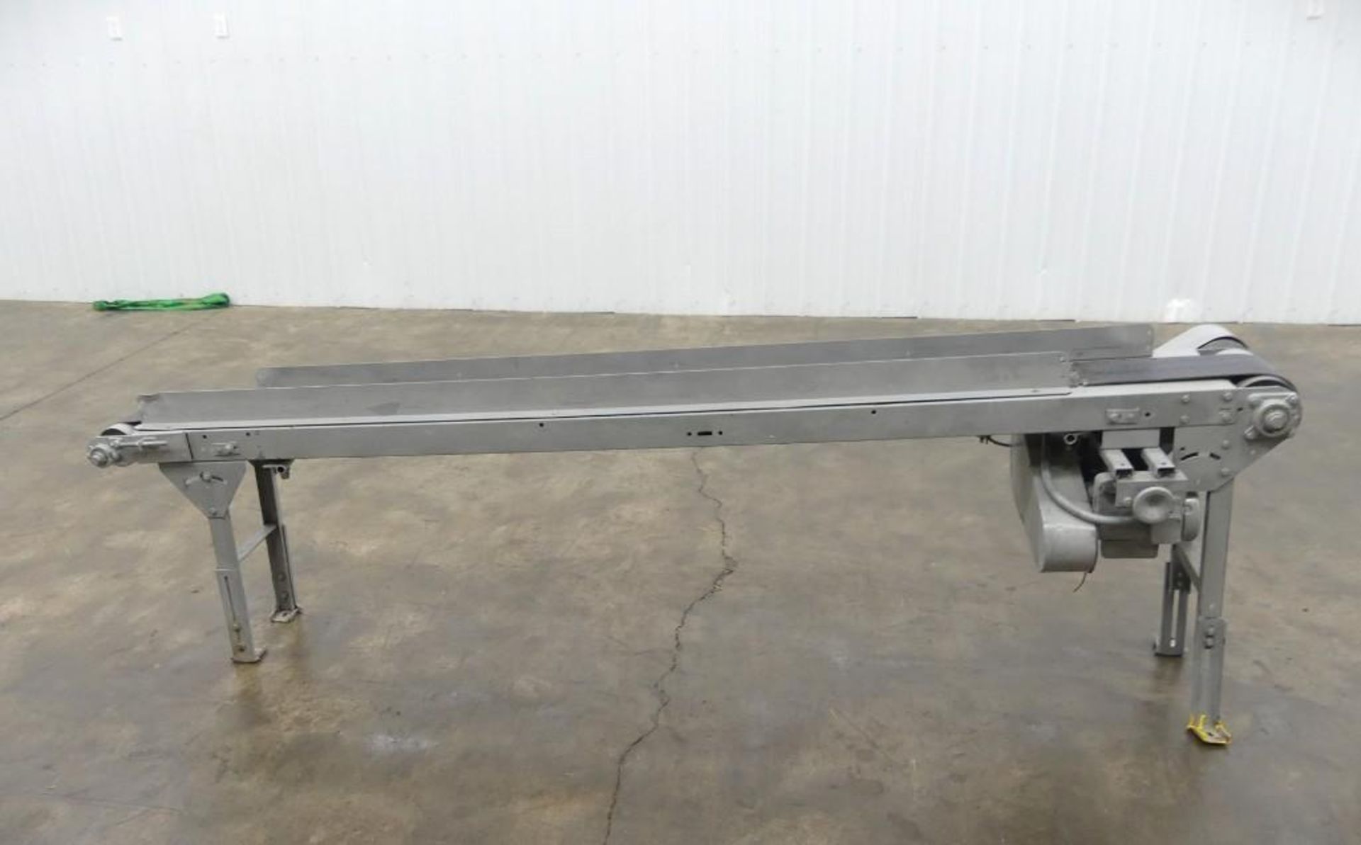 Bilt-Rite F-4 122" L by 6" W Smooth Top Belt Conveyor