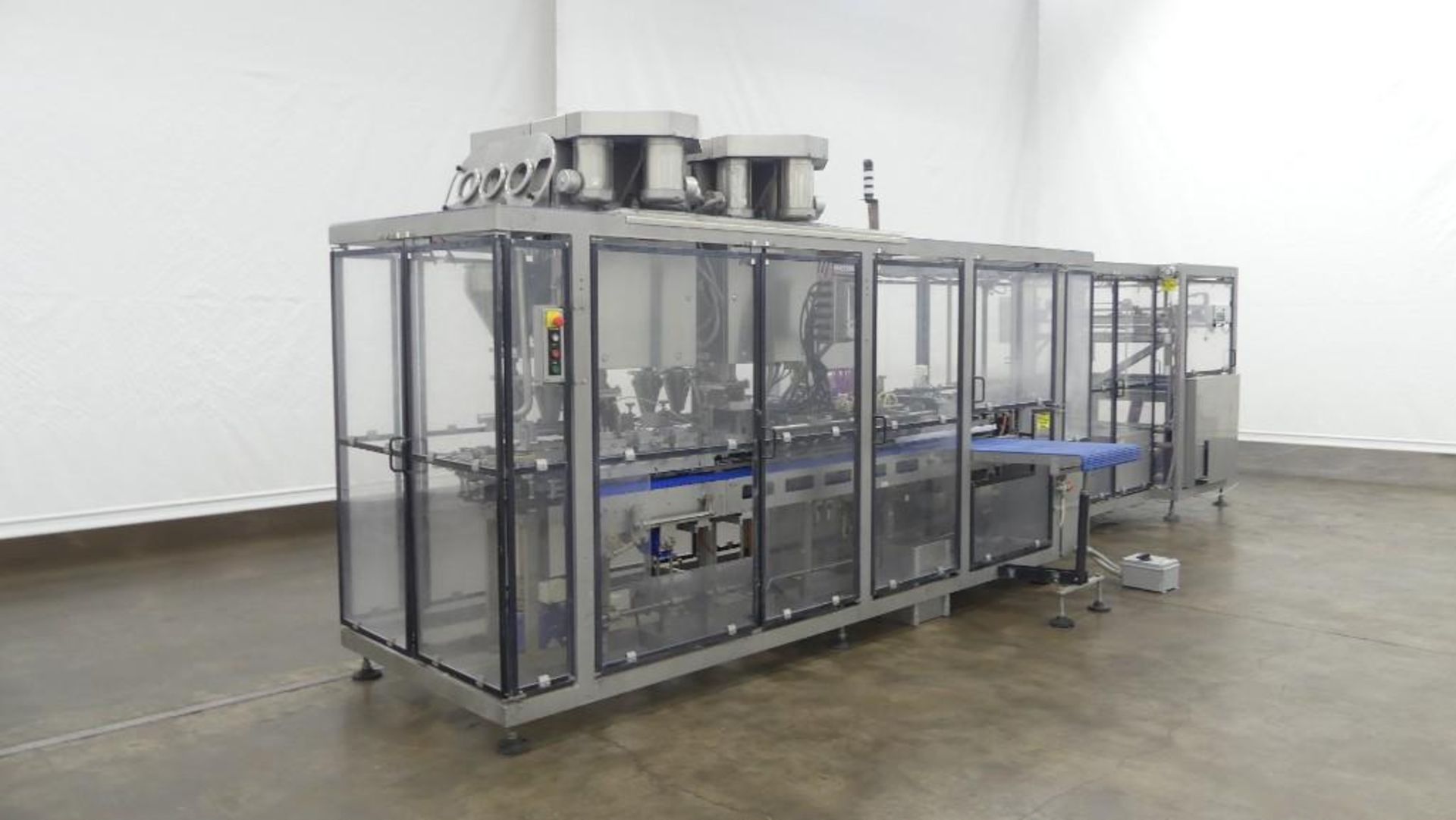 Massman HFFS-IM0800 Flexible Pouch Packaging System - Image 2 of 29
