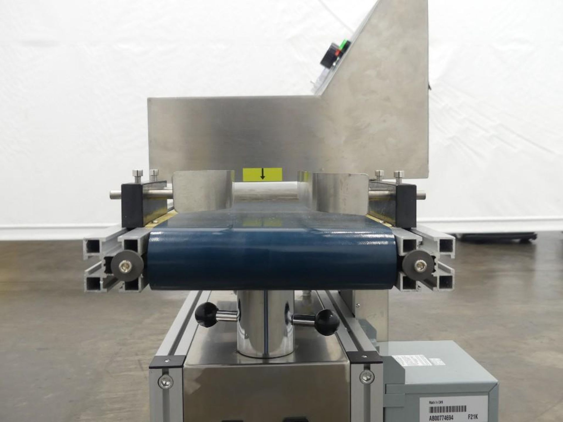 2021 LGYF-2000BX Stainless Steel Continuous Electromagnetic Induction Sealer - Image 4 of 17