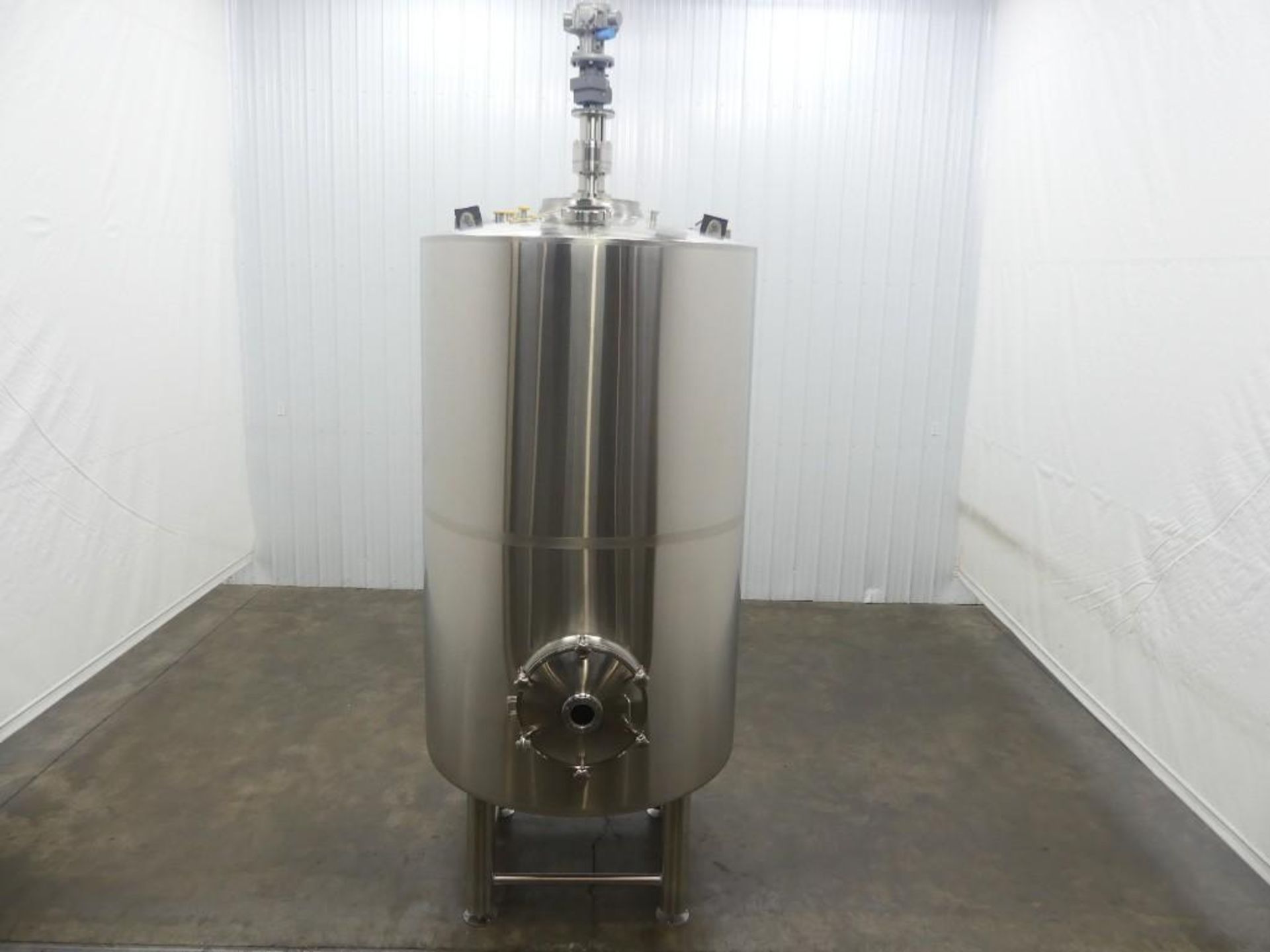 400 Gallon Stainless Steel Tank