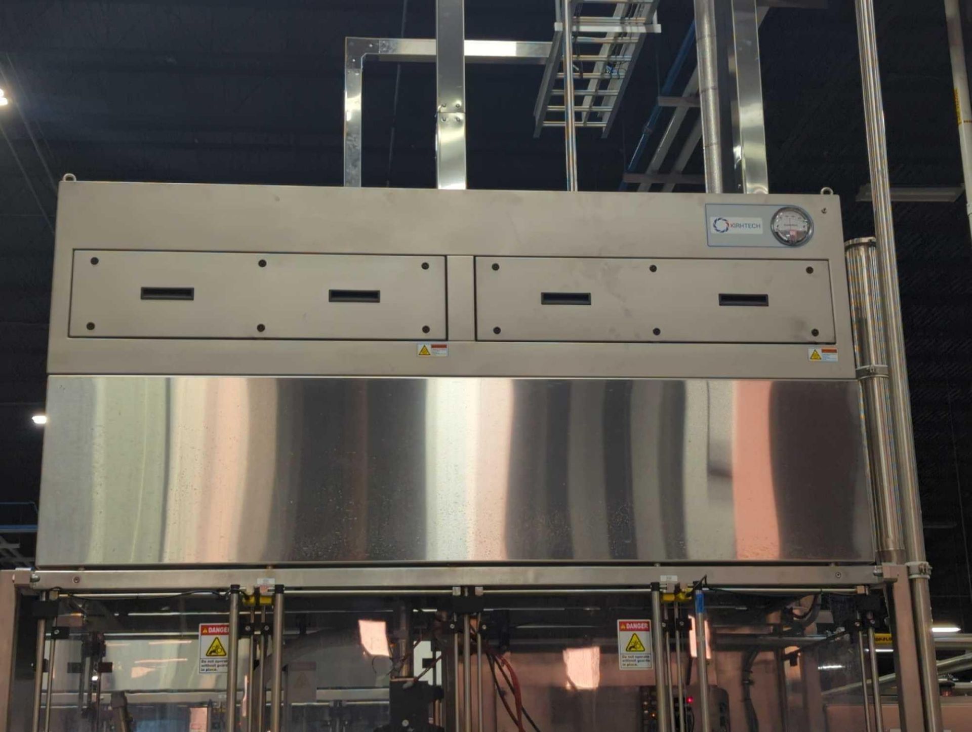 2021 Scholle IPN SUREFILL 12 Automatic Single-Lane Stainless Steel Bag In Box Filler - Image 24 of 25