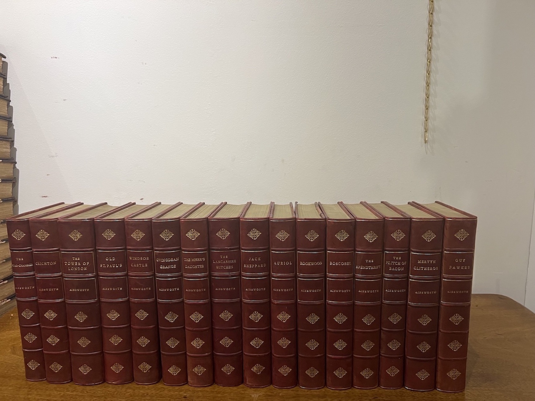 NO RESERVE: 16 volumes, The Works of William Ainsworth