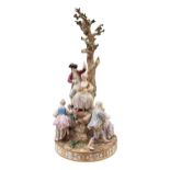 19th Century, Meissen Porcelain Lovers 'Under the Tree' figure group