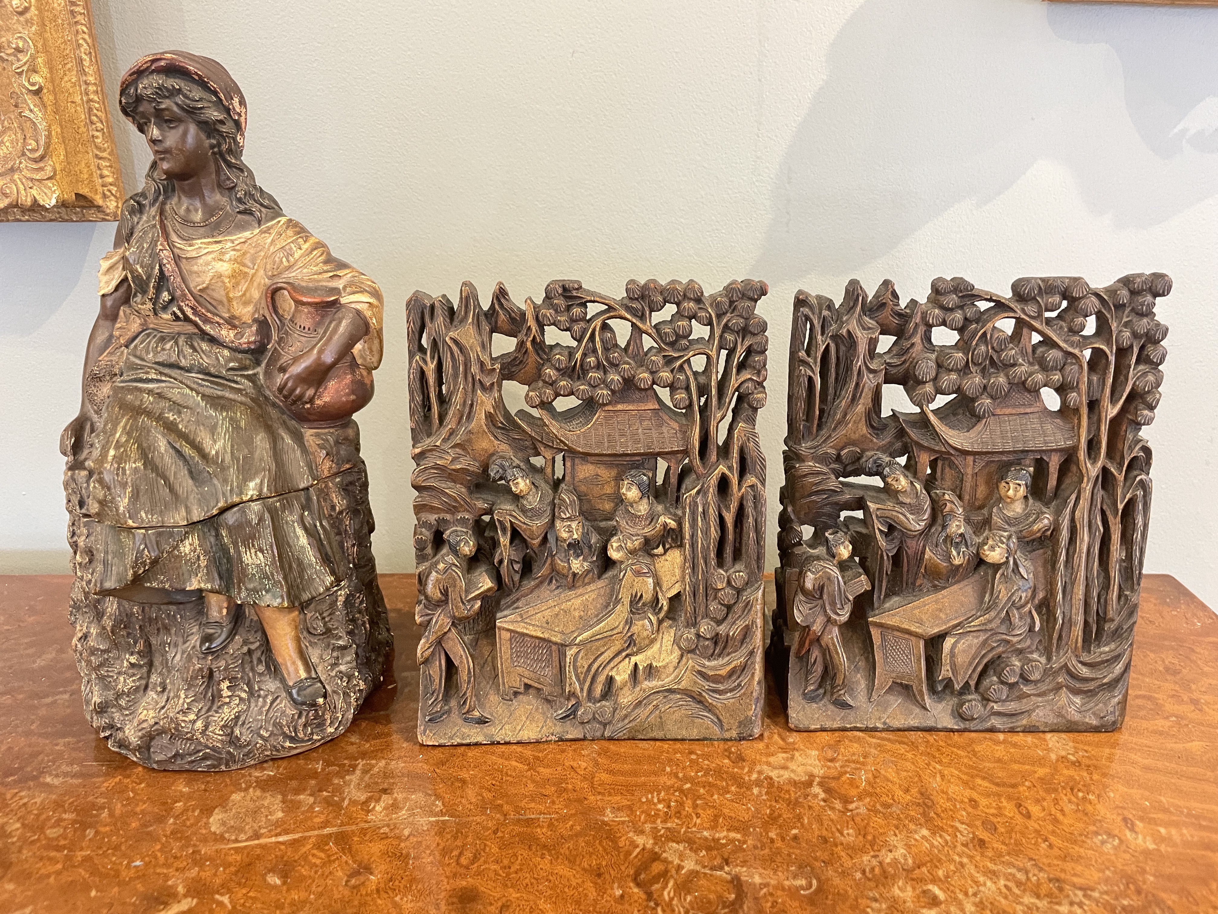 NO RESERVE: 20th Century, A pair of carved wood bookends, carved wood, painted figural tobacco caddy - Image 5 of 7