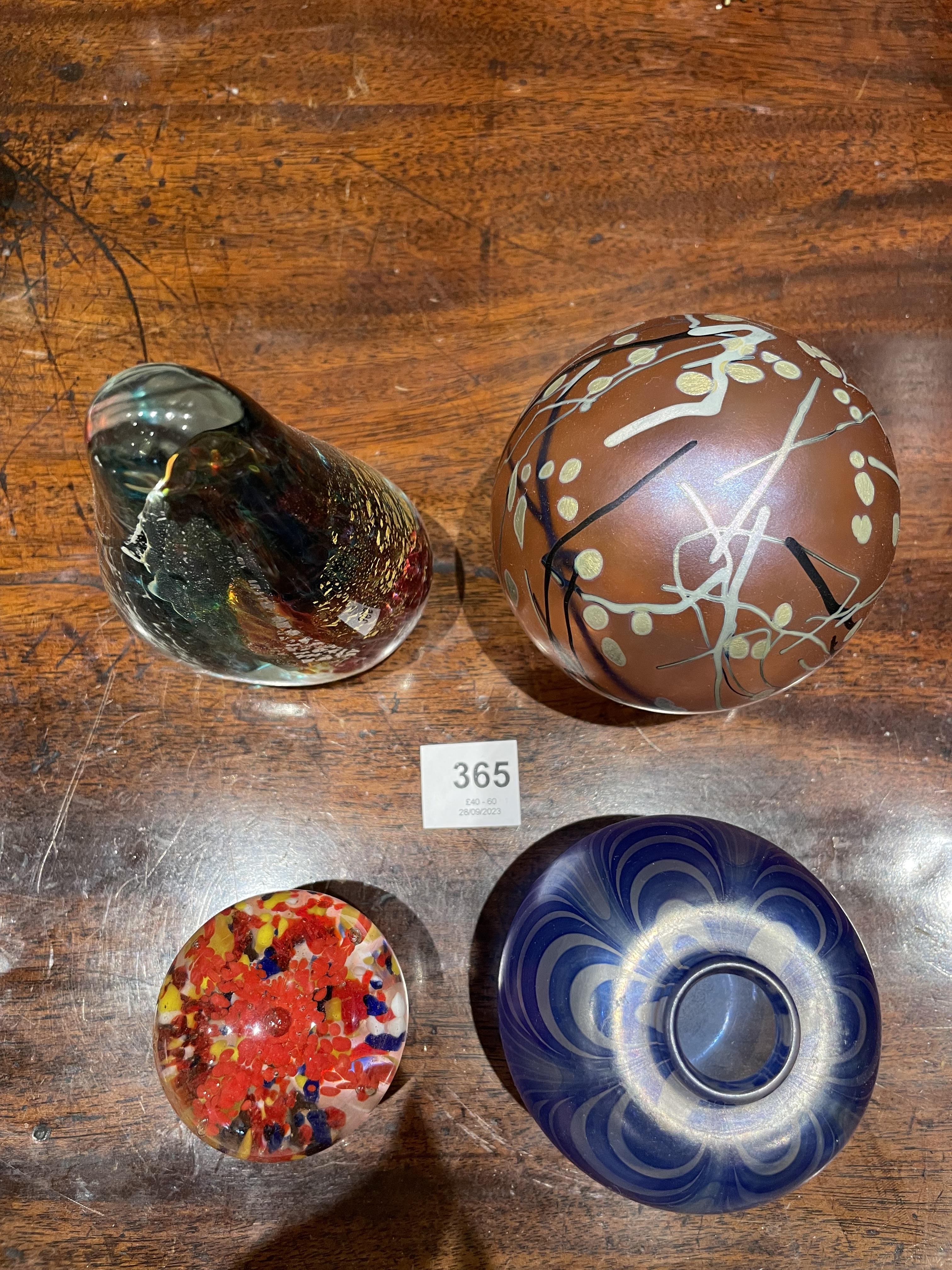 NO RESERVE: Victorian and 20th Century, A mixed collection of crystal and glass - Image 2 of 3
