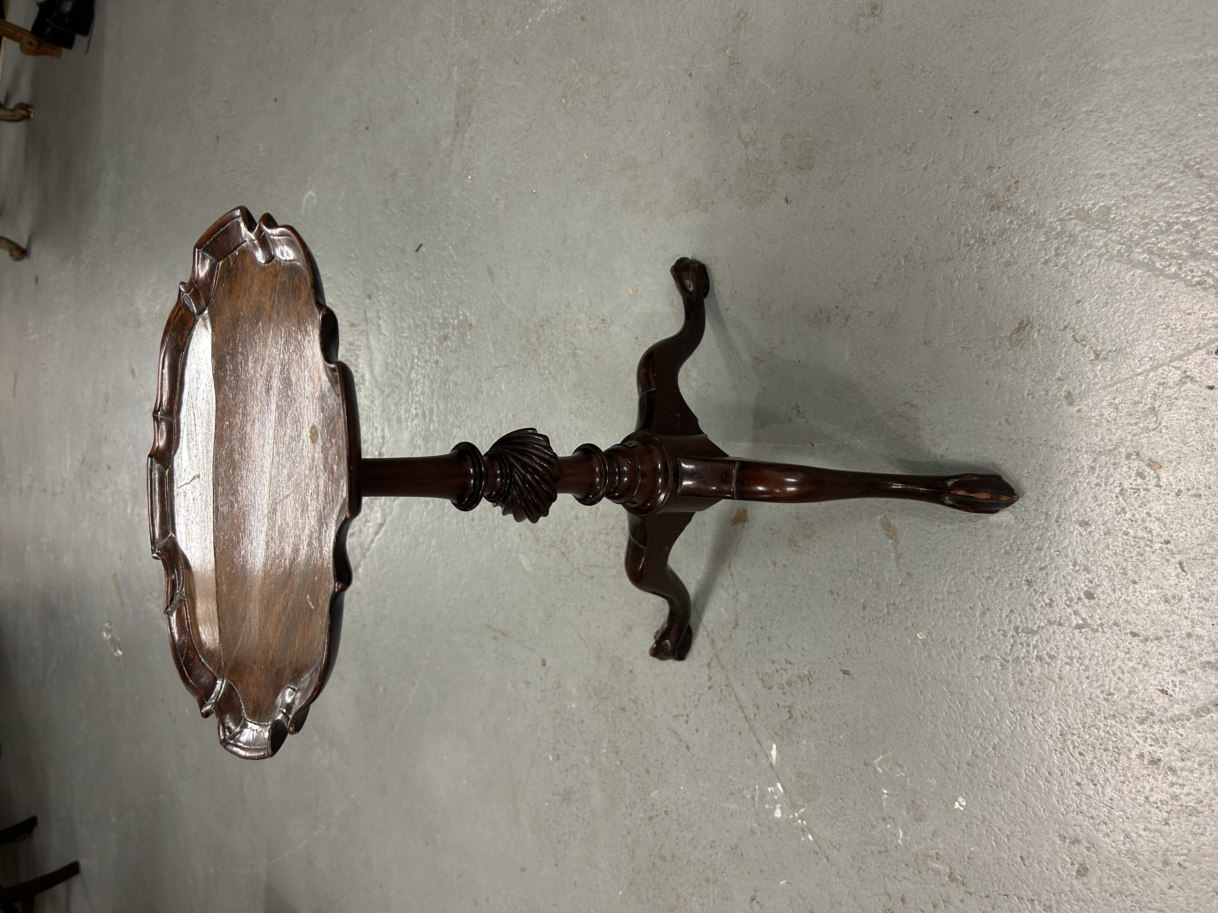 Antique, Five items of brown furniture - Image 12 of 25