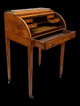18th Century, English, A very smart satinwood cylinder roll top writing desk