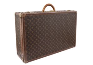 Louis Vuitton, A large monogram canvas trunk