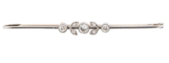 Edwardian, A diamond, platinum and gold bar pin