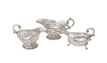 Late 19th/Early 20th Century, Three sauce boats