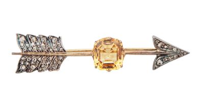 Antique, A topaz (?) and rose cut diamond arrow brooch