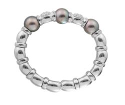 A Tahitian grey pearl and brilliant cut diamond bangle