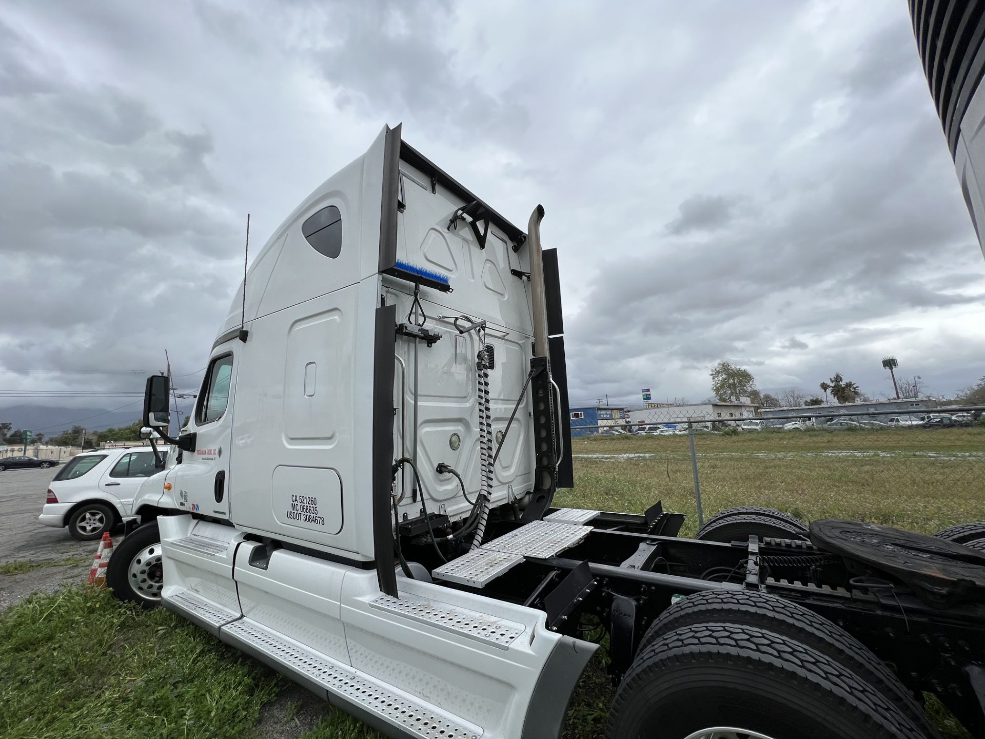 2012 FREIGHTLINER CASCADIA 125 SLEEPER CAB - Image 13 of 67