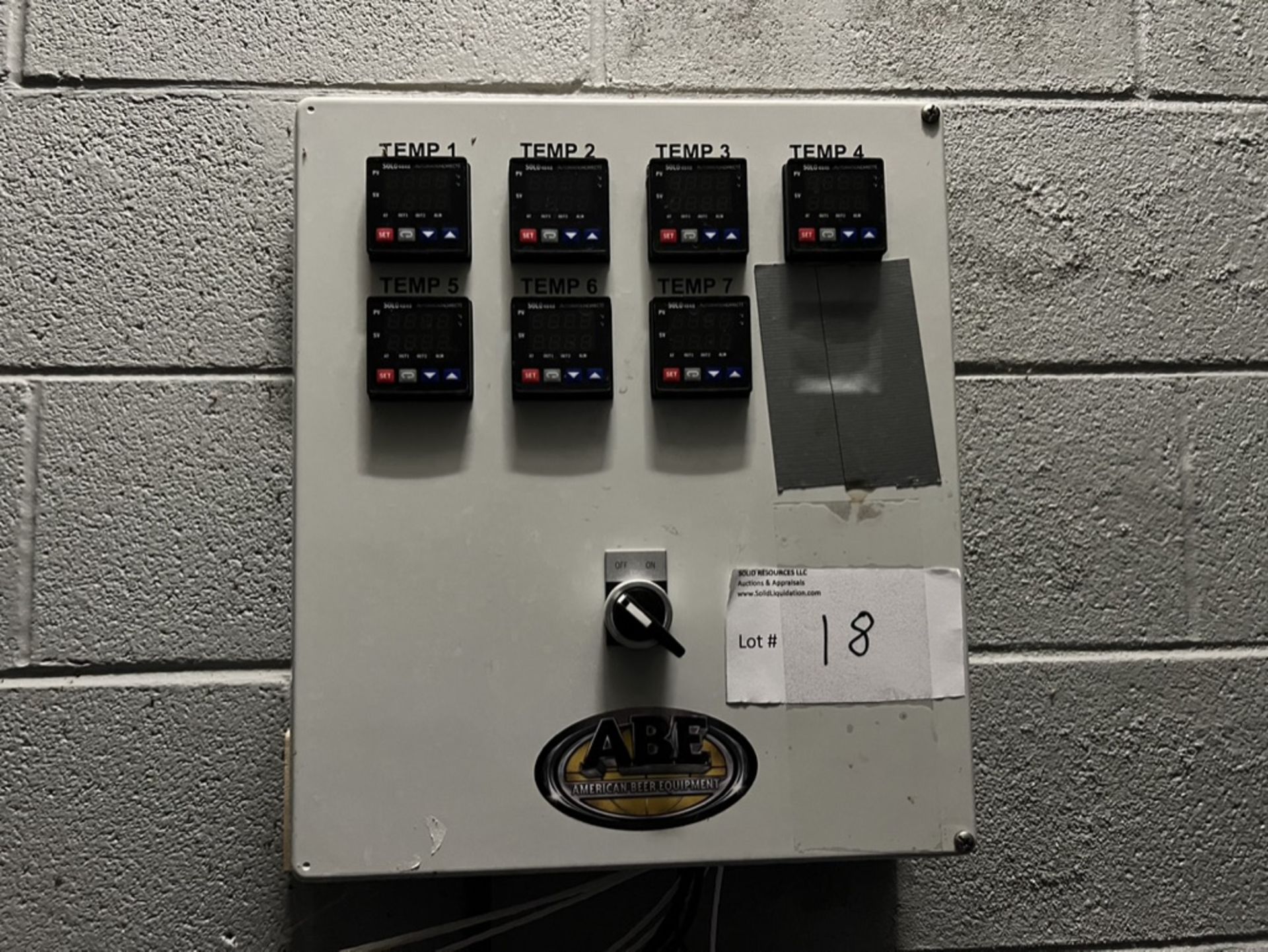 ABE TEMPERATURE CONTROL PANEL W/ APPROXIMATELY (4) TEMPERATURE PROBES - Image 2 of 5