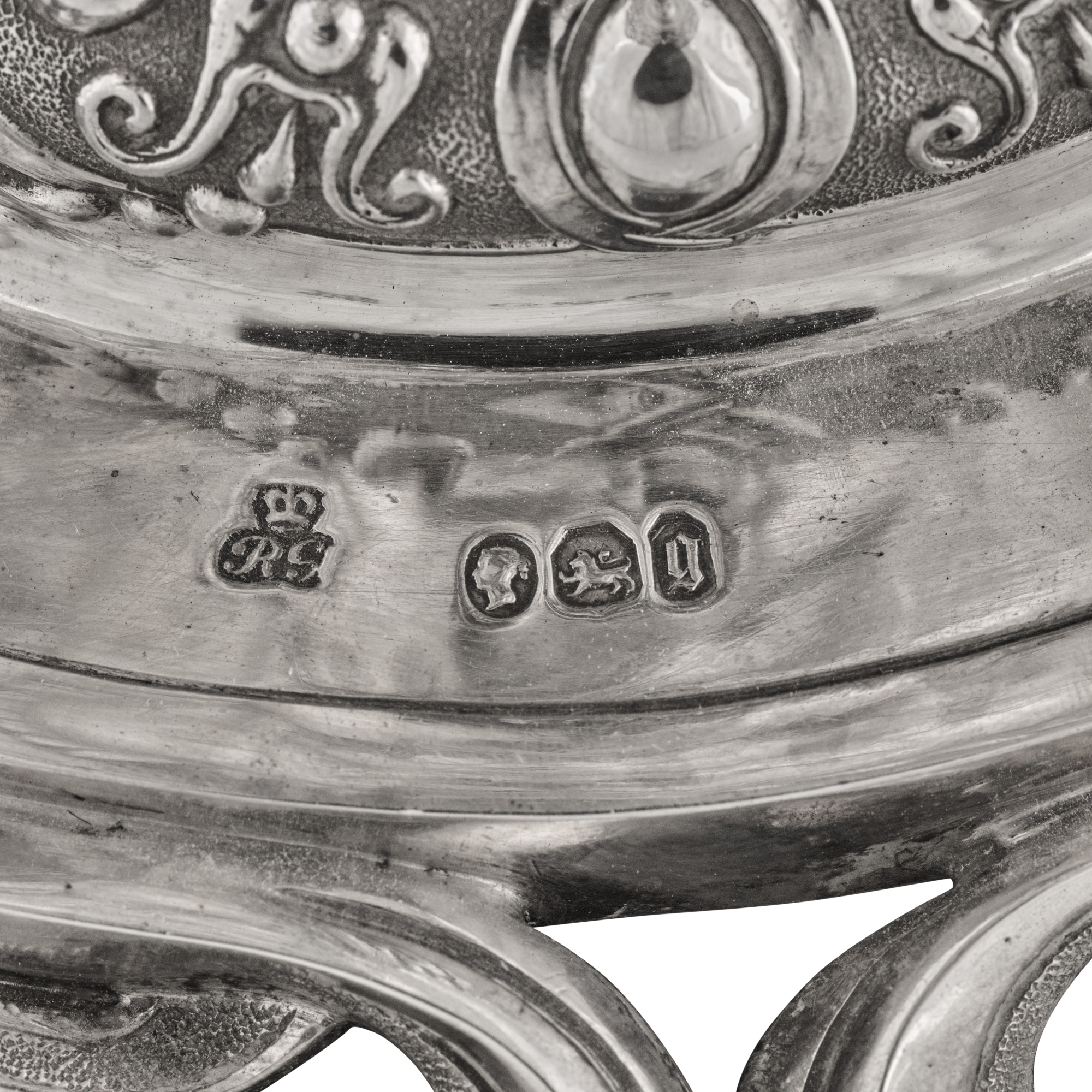 A suite of Victorian silver comports, Garrard & Co., London, 1862 - Image 5 of 5