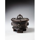 Vase tripode couvert, Maya, Classique ancien, ca. 250 - 450 ap. J-C. | Mayan Lidded Tripod Vessel, E