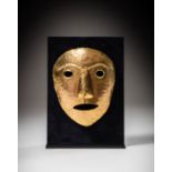 Masque en or, Java / Timor, Indon&#233;sie | Gold mask, Java / Timor, Indonesia