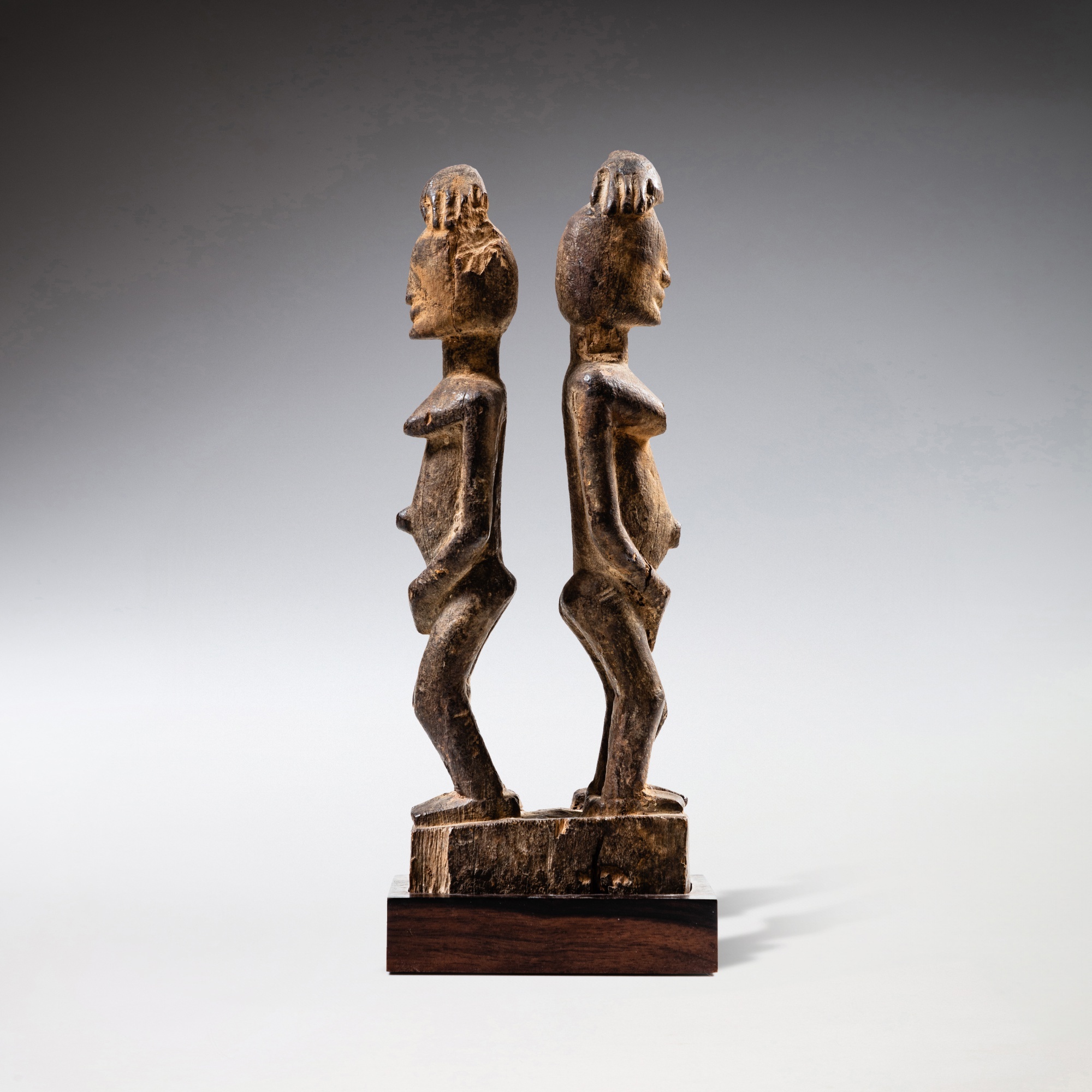 Fragment de satue de jumeaux, Dogon, Mali | Fragmentary Dogon Twins Figure, Mali