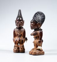 Paire de statues Ibeji, Yoruba, Nigeria | Yoruba Pair of Ibeji Figures, Nigeria