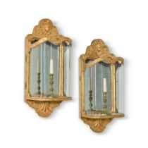 A pair of Queen Anne style giltwood and gilt-gesso wall-lanterns