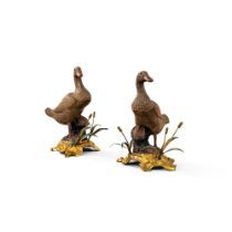 A pair of Louis XV gilt-bronze mounted Chinese ceramic ducks, circa 1750 | Paire de canards en gr&#2