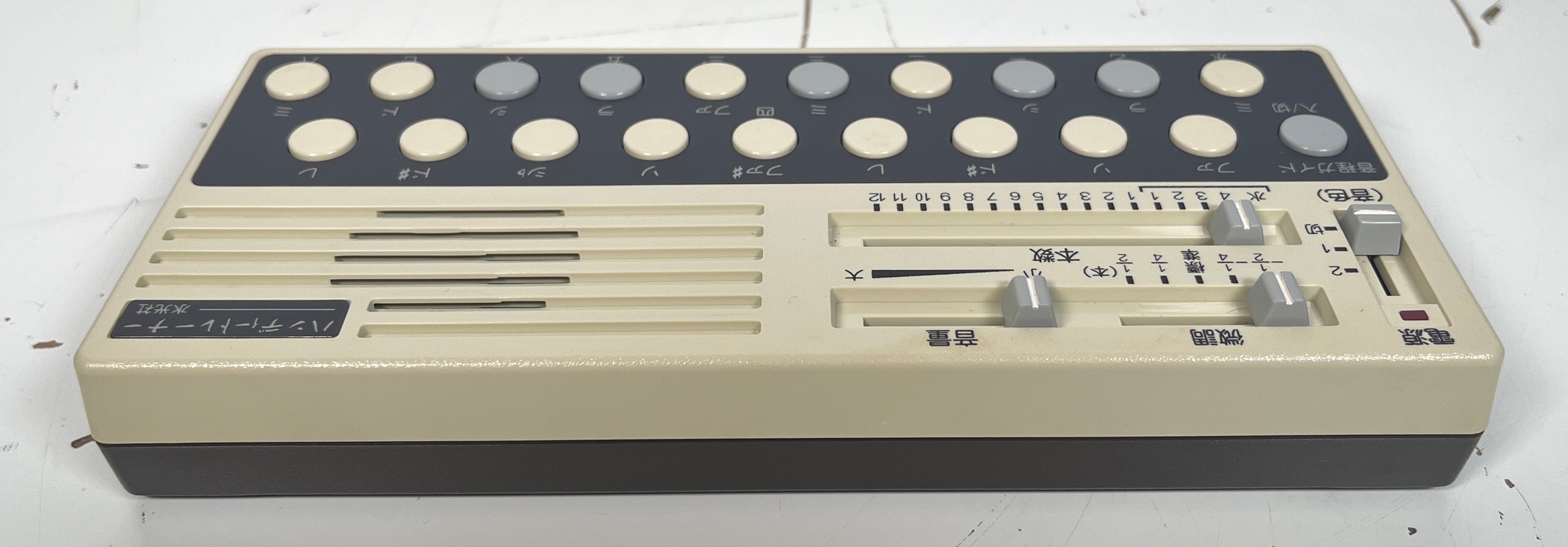 Suiko ST-40 Poetry Trainer, Boxed Pocket version of the inspiring Japanese synth. (C) Tested. Powers - Image 5 of 6
