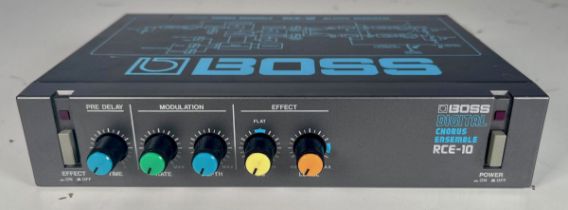 Boss RCE-10 Chorus Ensemble (A) Tested and working. No guarantee or warranty implied. Operational