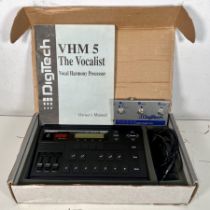 Digitech VHM-5 Vocalist with Box. No power supply present. (E) Untested. We have no information