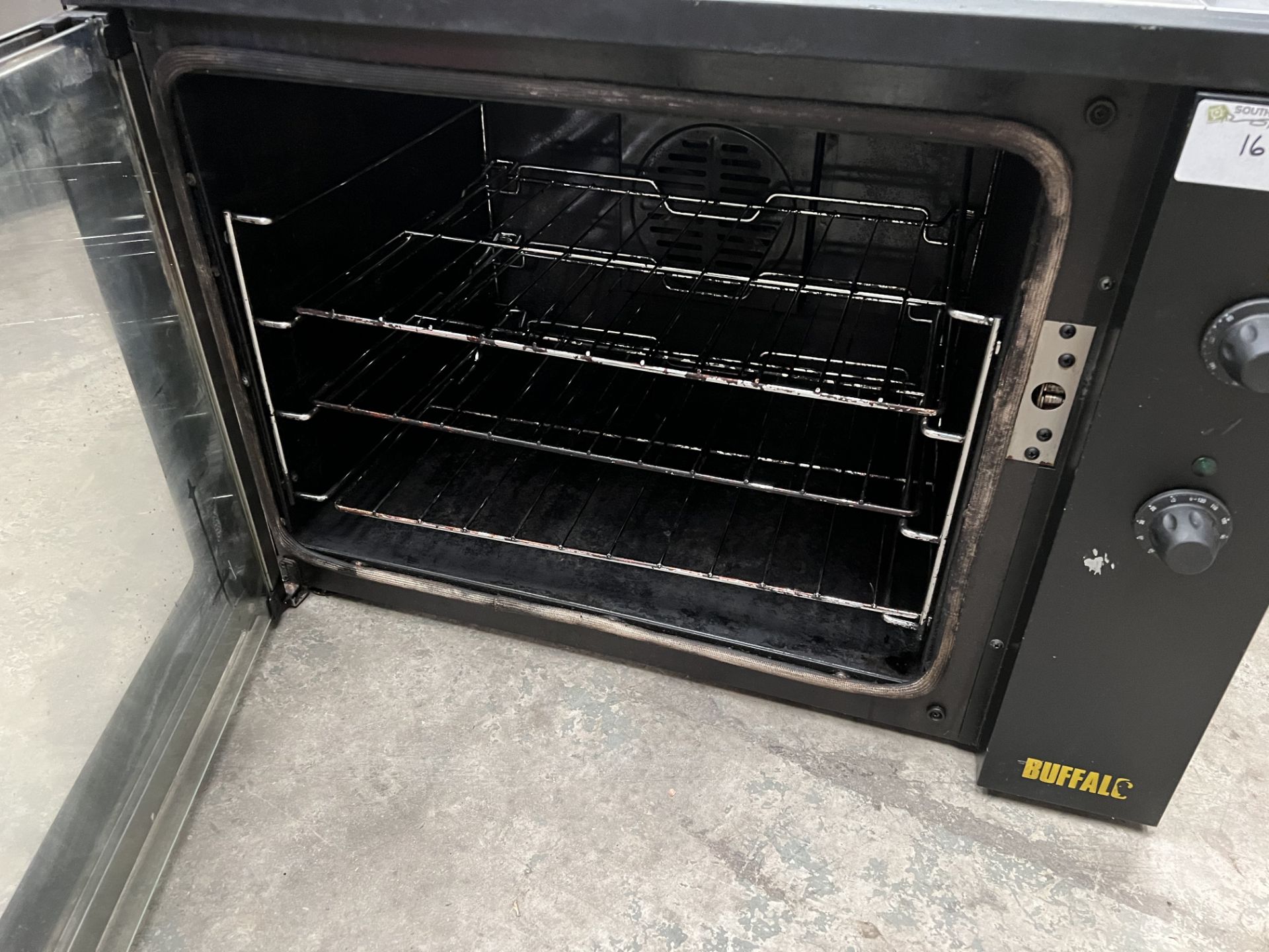 Buffalo 13 amp Convection Oven - Image 2 of 2