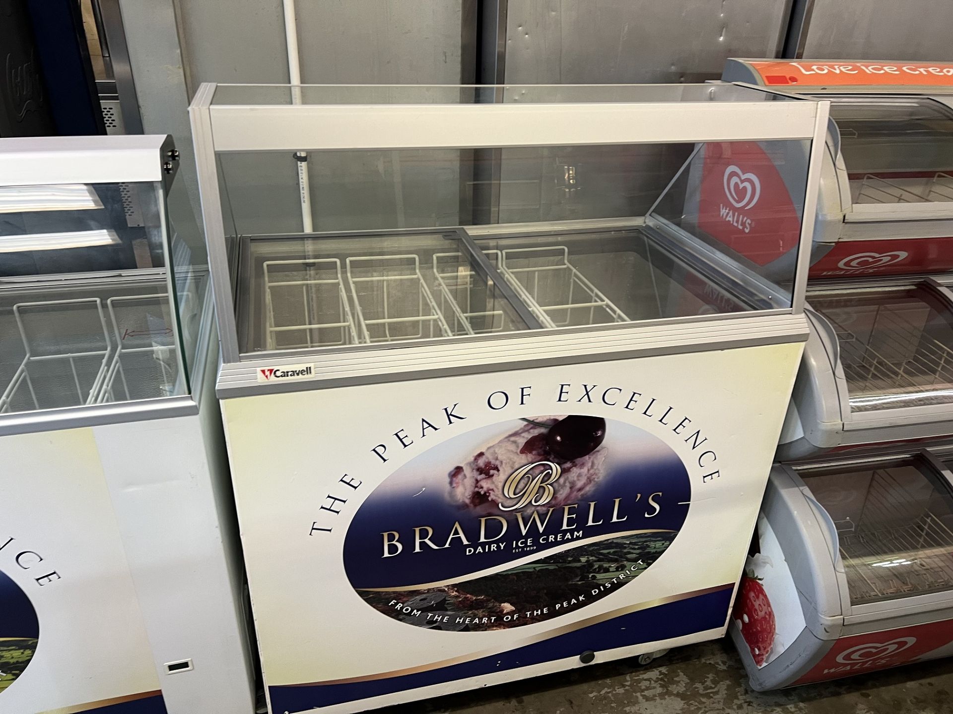 Commercial Ice Cream Display Freezer