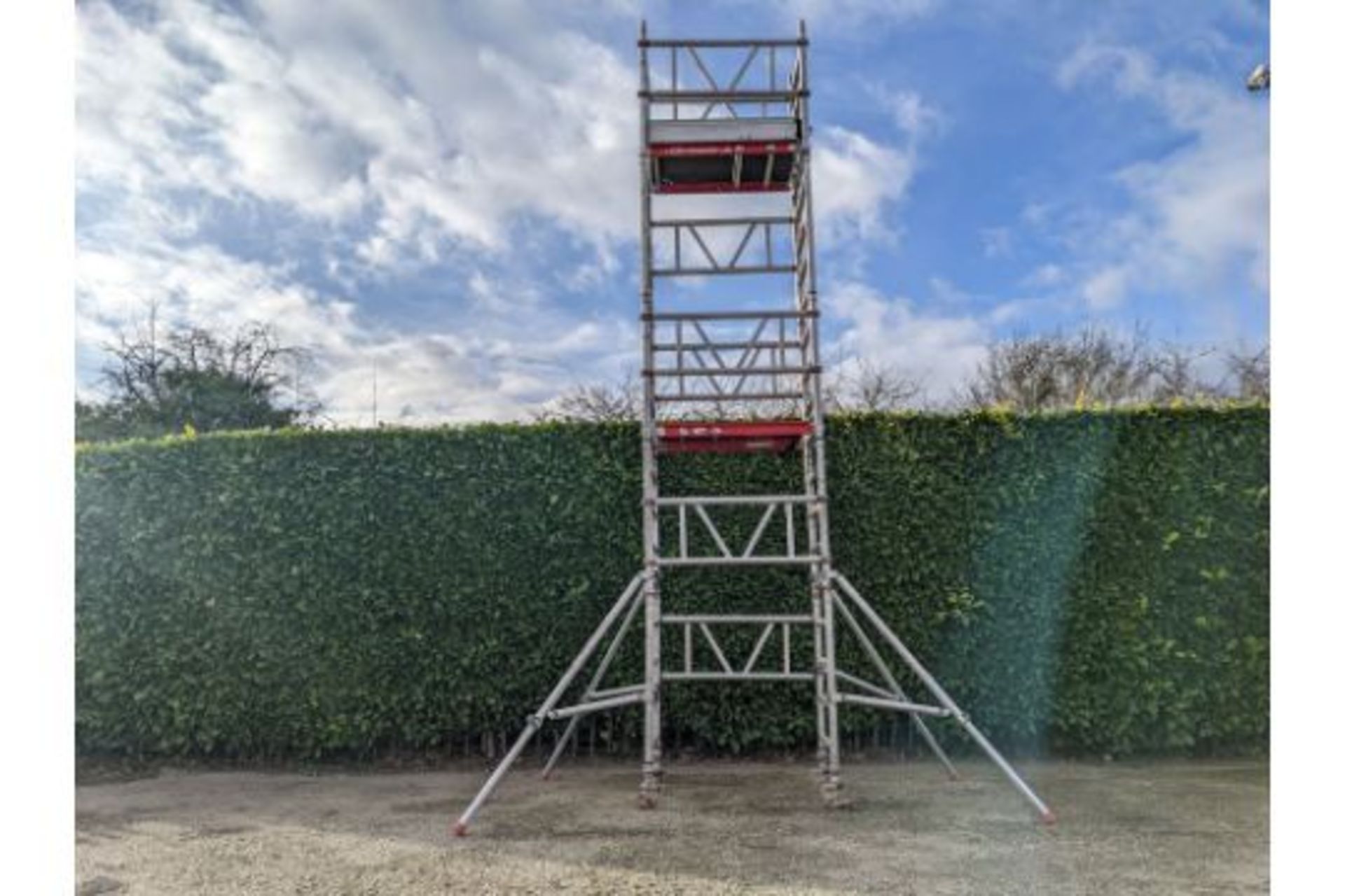 MI Aluminium Tower Scaffolding