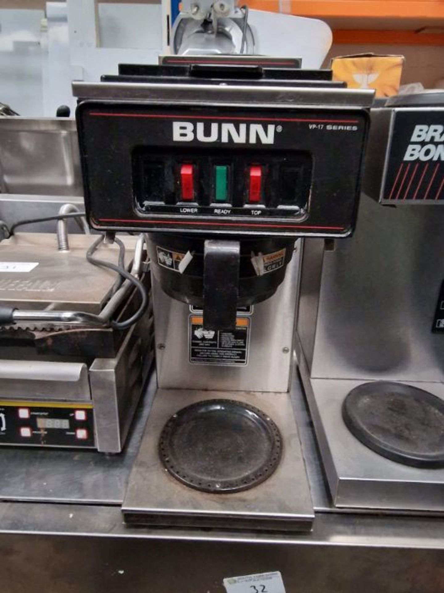 Bunn VP-17 series coffee brewer.