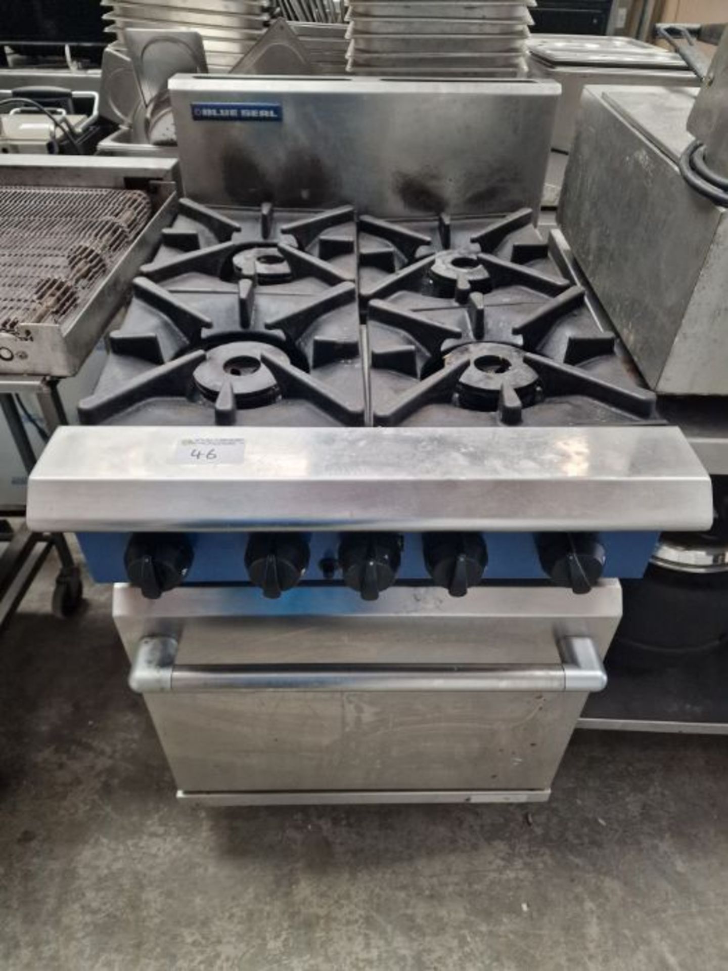 Blue seal 4 burner cooking range. - Image 2 of 3