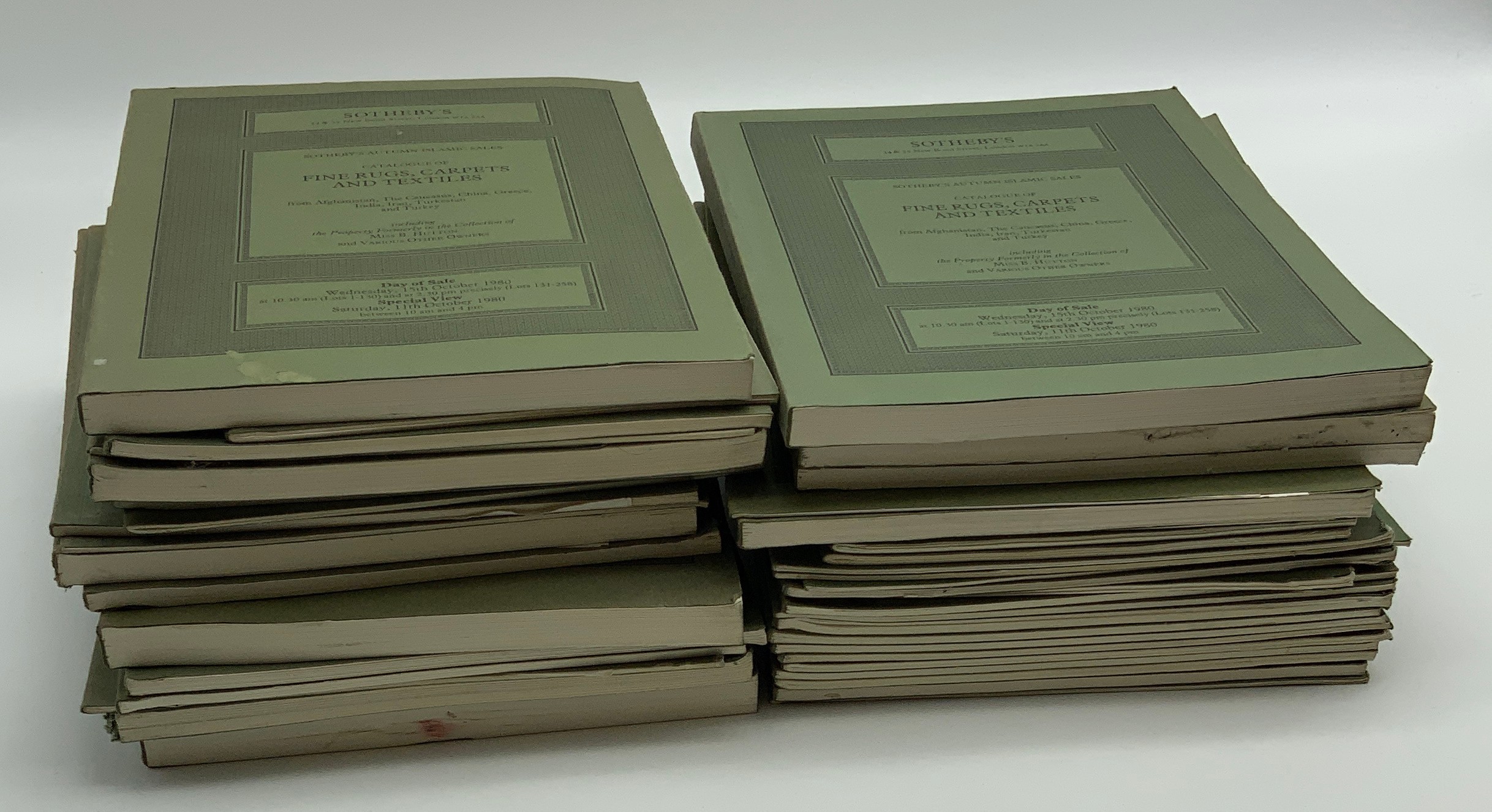 QUANTITY OF AUCTION CATALOGUES FROM SOTHEBY FROM THE 1980s - Image 2 of 2