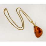BALTIC AMBER PENDANT WITH 14CT GOLD BOX CHAIN