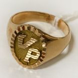 HIGH CARAT GOLD MONOGRAMMED RING - SIZE N - 5.9 GRAMS APPROX