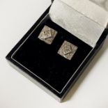 18CT GOLD SQUARE DIAMOND STUD EARRINGS