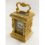 SMALL GILT CARRIAGE CLOCK & KEY - 8 CMS (H) APPROX