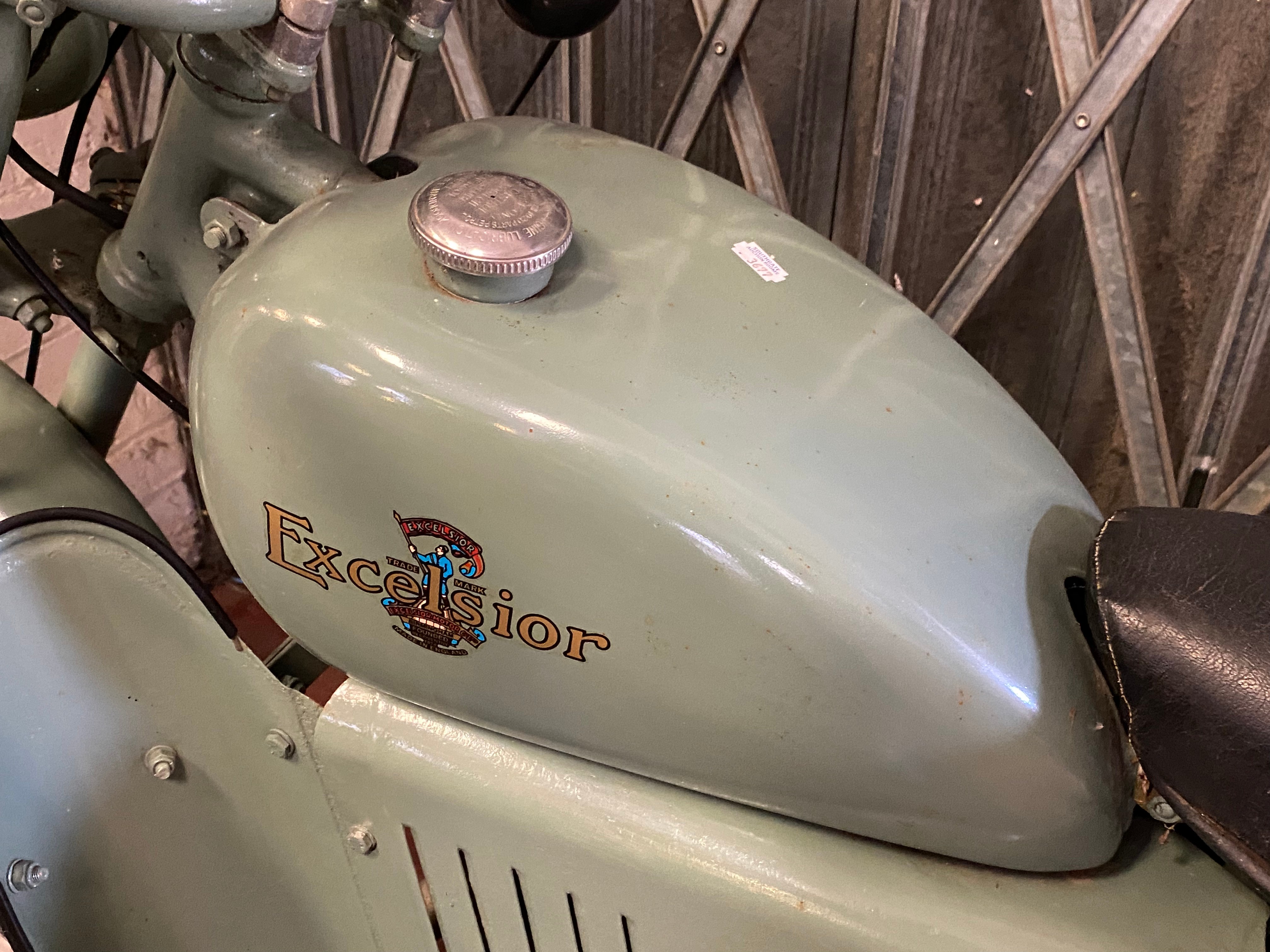 1950'S EXCELSIOR MOTORBIKE, FOUNDED IN COVENTRY, AND MANUFACTURED IN BIRMINGHAM - NEEDS A - Image 5 of 18