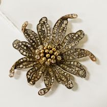 14CT GOLD (TESTED) BROOCH WITH ROSE CUT DIAMONDS- APPROX 4 CARATS OF DIAMONDS & APPROX 35 GRAMS