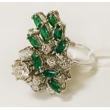 18CT GOLD EMERALD & DIAMOND RING - SIZE K/L - 8.26 GRAMS APPROX