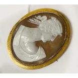 9CT GOLD CAMEO BROOCH 9.1 GRAMS APPROX