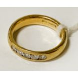 18CT YELLOW GOLD WEDDING BAND 5.1 GRAMS OF GOLD - SET WITH 5 DIAMONDS SIZE I
