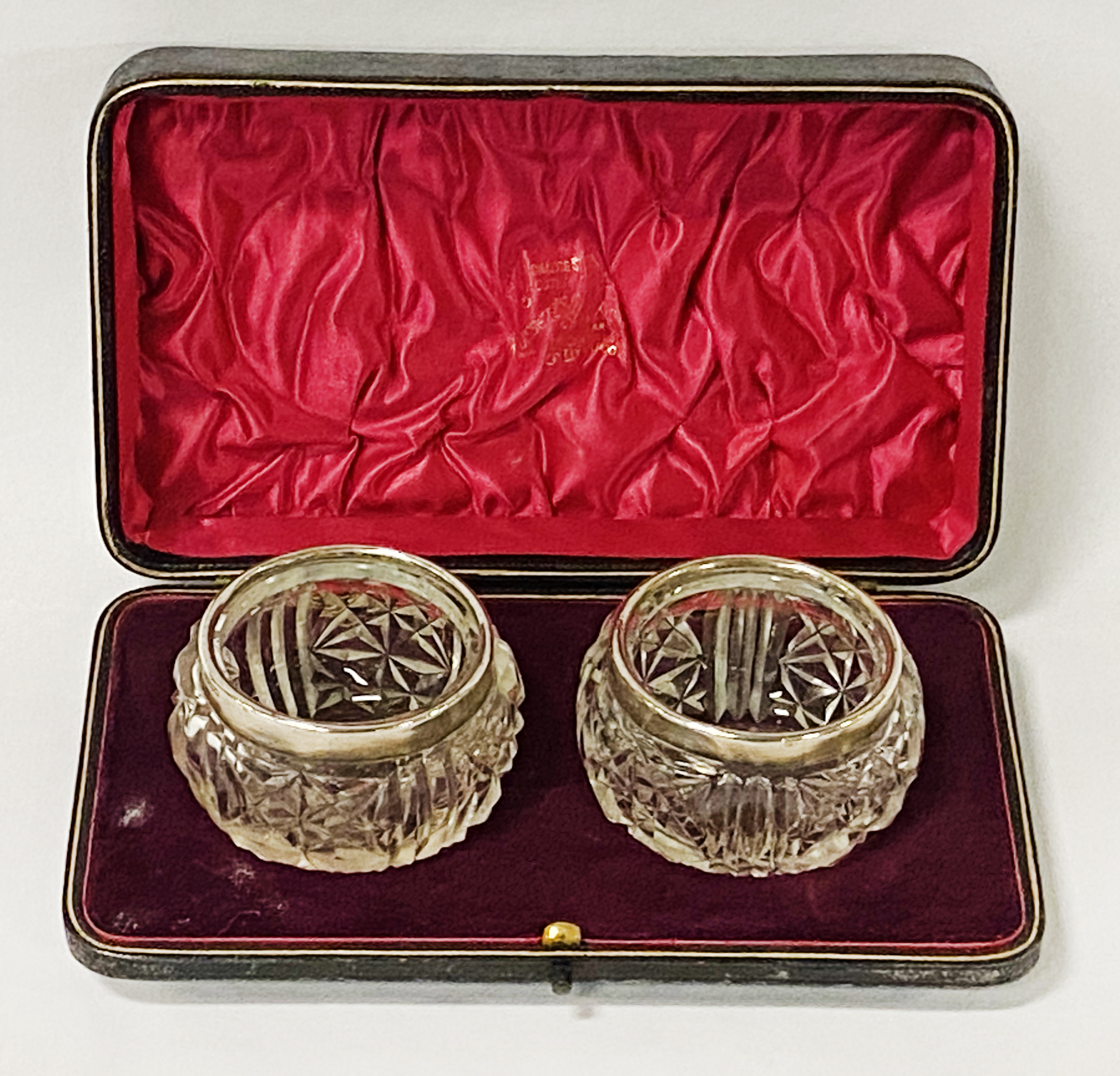 PAIR OF GLASS, STERLING SILVER TOPPED SALTS IN BOX - 5CMS (H) APPROX