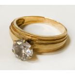 18CT GOLD WHITE STONE RING - 3.8 GRAMS APPROX - SIZE N