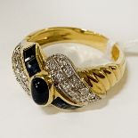 18CT GOLD SAPPHIRE & DIAMOND RING - SIZE P/Q